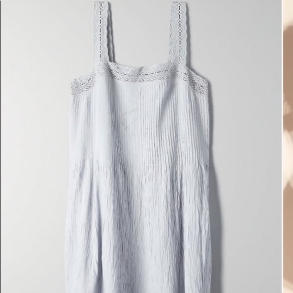 Aritzia Dresses & Skirts - Aritzia Wilfred leone dress